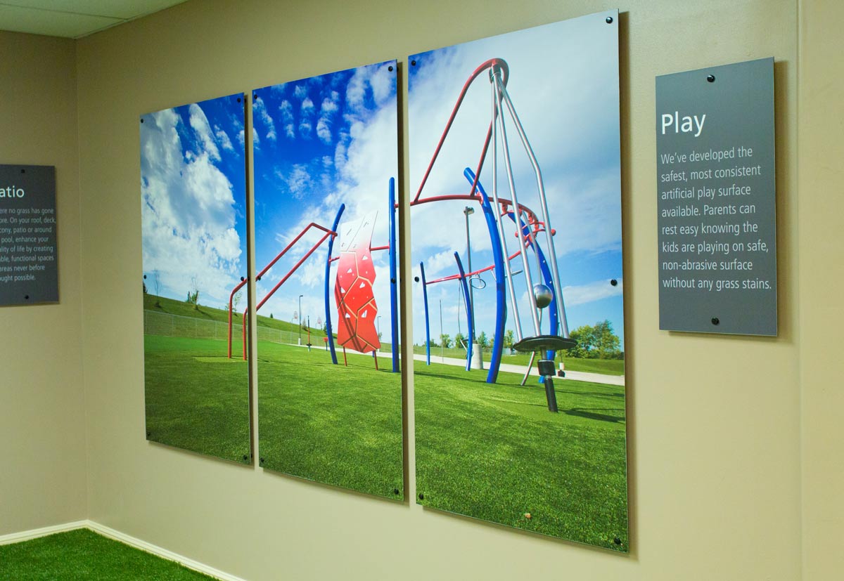 custom-fabricated-hardware-display-1[1]